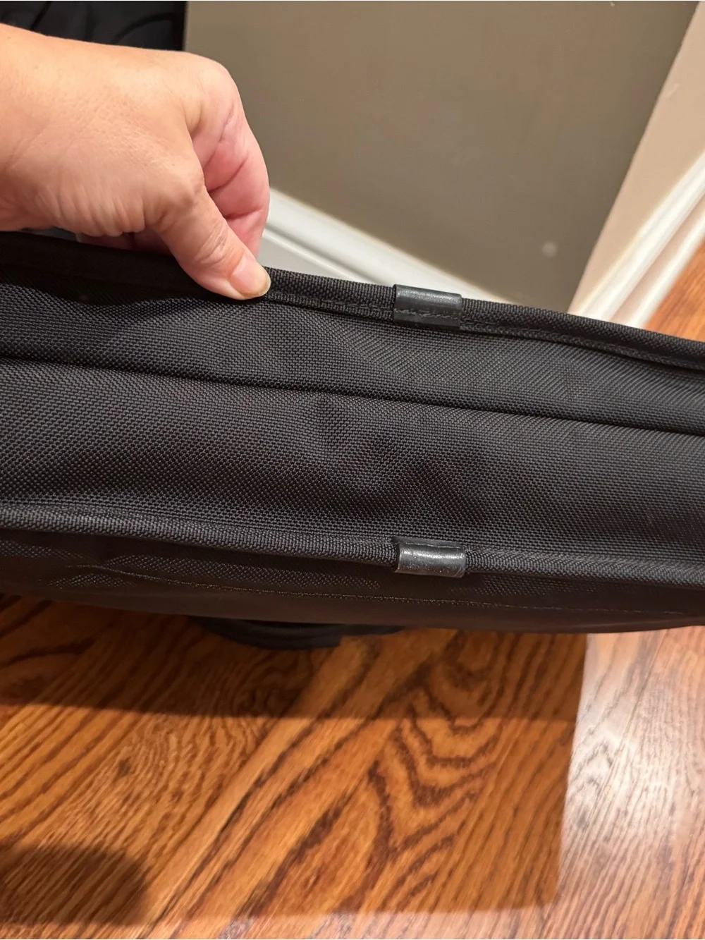Victorinox Black Men's Briefcase Laptop Bag with Front Pocket